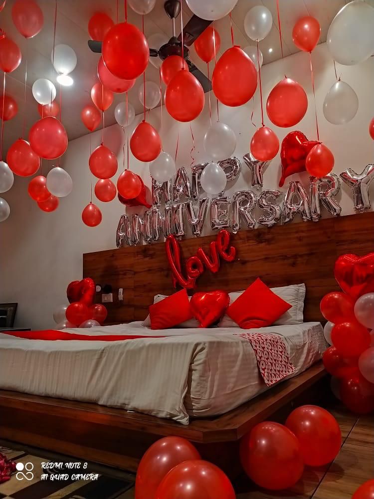 Anniversary Romantic decor-min
