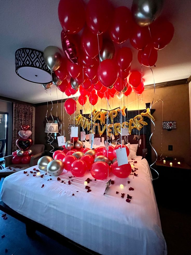 Anniversary decoration basic-min